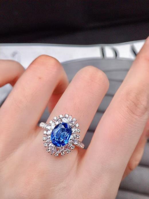 2.02ct刻面蓝宝石戒指 商品图4