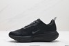 耐克NIKE ZOOMX INVINCIBLE RUN FK4轻量休闲运动跑步鞋DR2615-010男女鞋 商品缩略图2