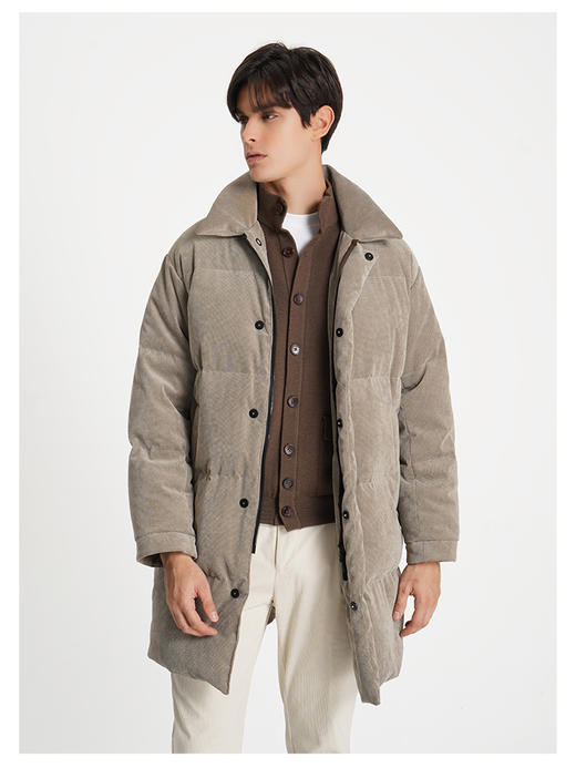 callisto“绒”系列卡其色鹅绒羽绒服 商品图2