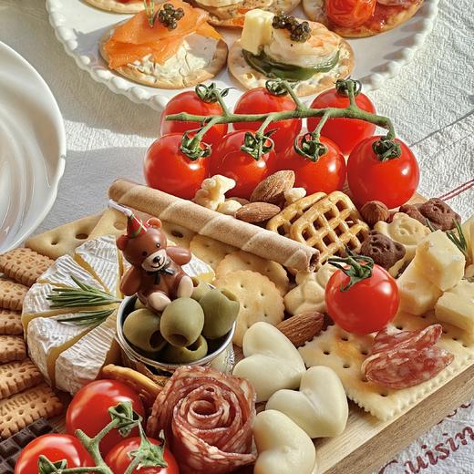 串樱桃番茄 | 优选品种 现摘现发 连枝带叶 成串更新鲜 番茄味鲜明 汁水饱满 低GI高维C 商品图1