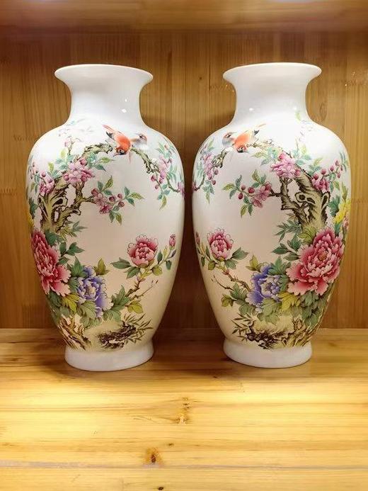 粉彩花鸟对瓶 商品图0