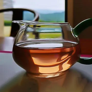 吉顺号普洱茶2019年紫鹃春茶紫芽紫叶普洱生茶100g/饼 商品图7