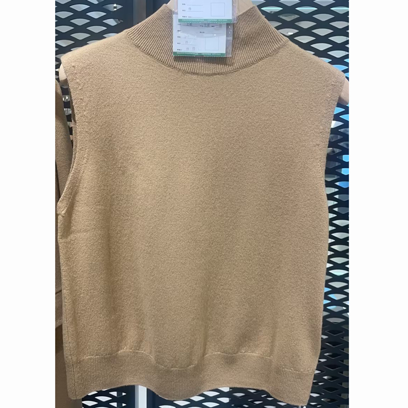 朵拉梵西针织马甲F27D1351