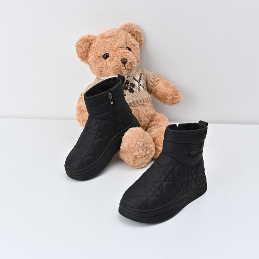 经典鲨2024年冬季新款时尚菱格羊羔毛平底加厚保暖雪地靴女KW322-D58011 商品图3