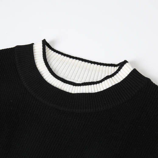 VIMAGE纬漫纪时尚撞色盖手喇叭袖半高圆领气质针织衫冬季新款V2201815 商品图2