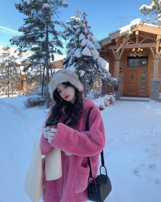 金蘑菇菇【今日特价树莓色小奶熊】软萌又休闲～可收腰哦 版型巨爱的毛绒外套 商品图1