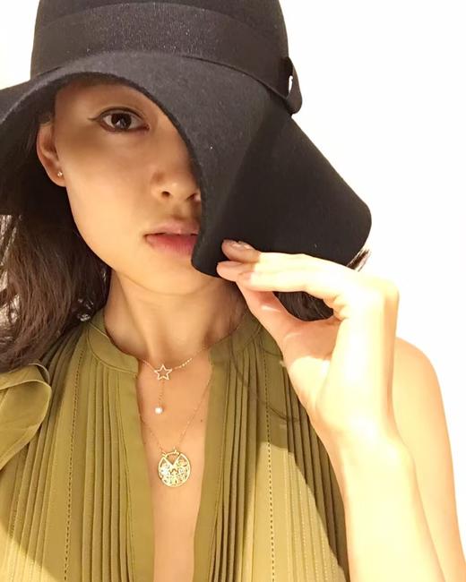 LHWINDSOR 鸢尾花盘项链复古锁骨链吊坠 商品图2