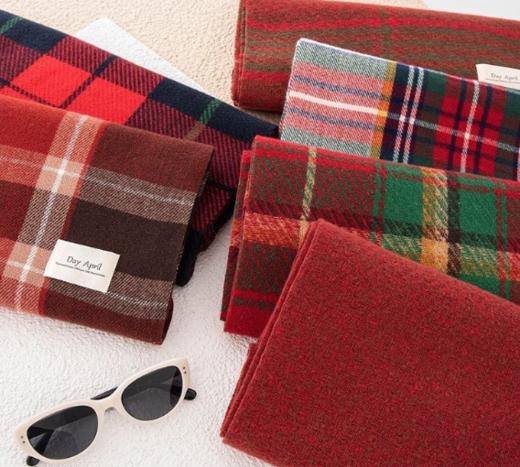 老米优品🎈1条￥49/ 2条￥69！性价比款。🎄🧑‍🎄新年圣诞定制  《安可拉红色系 复古文艺仿羊绒围巾》  新年鸿运来咯~~ 商品图1