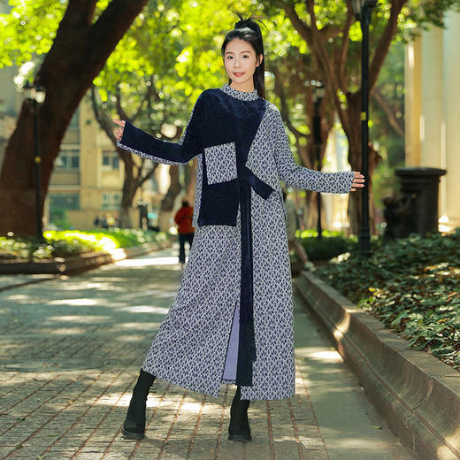 新品套装 | 向晚不规则提花上衣  | 现货加急发 商品图2