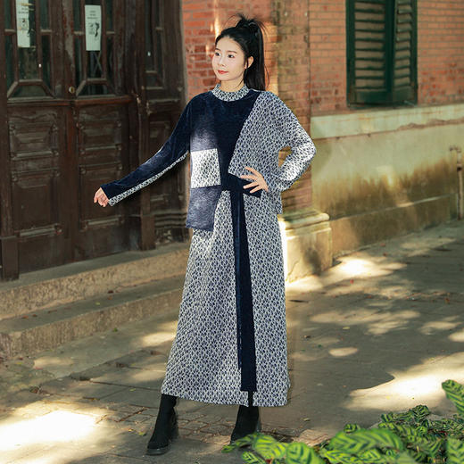 新品套装 | 向晚不规则提花上衣  | 现货加急发 商品图6