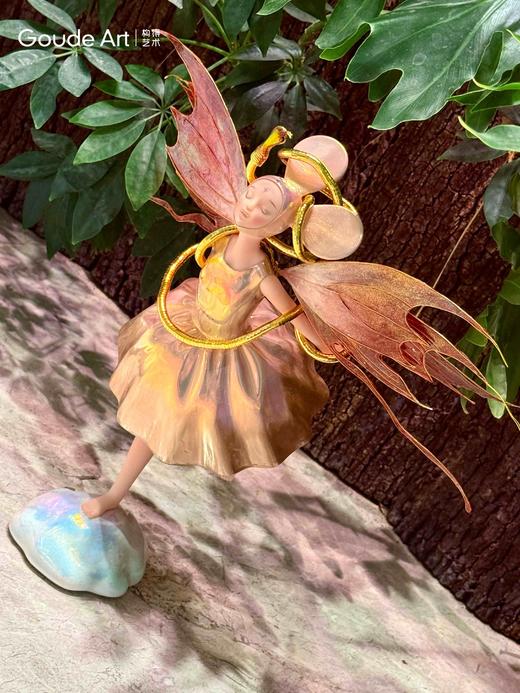 栾佳齐《蜕羽圣使-晓》然女孩 商品图0