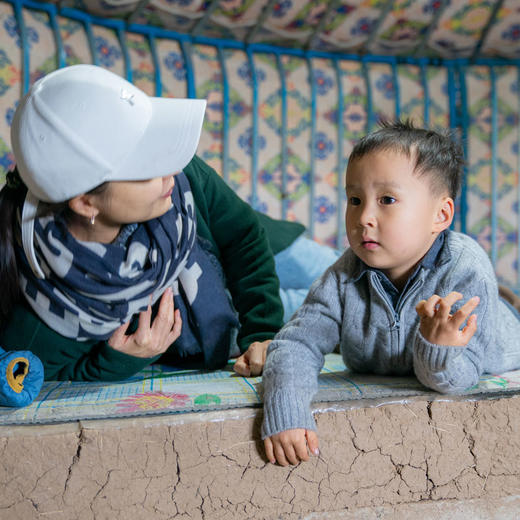 【现货】儿童半胸拉链套衫 100%山羊绒羊绒衣 浅灰色 商品图1