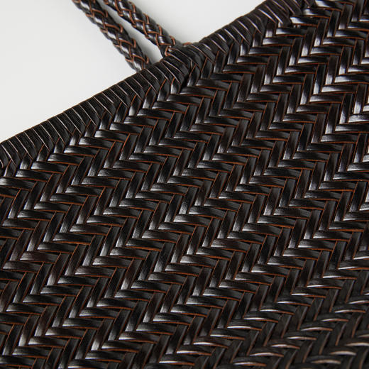 ROMI STUDIO ”自在格调“ 甄选牛皮手工编织大容量托特包 24SSB237 商品图3