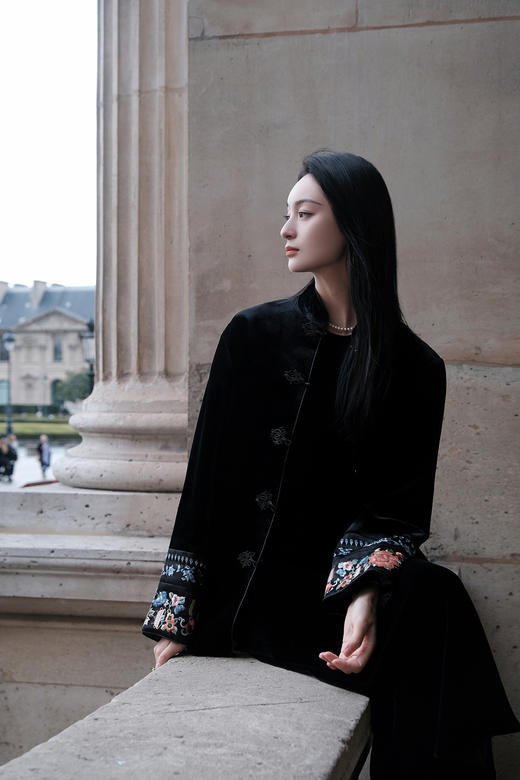 盛唐牡丹 |黑色丝绒双挽袖绣花双面穿外套 商品图7