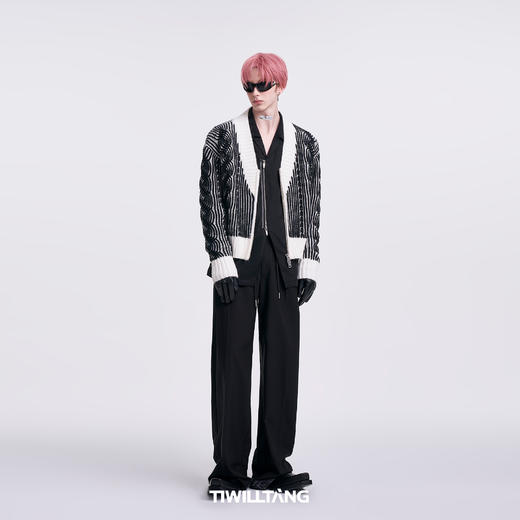 启世录TIWILLTANG“灵峦境霁”坑条绞花双开拉链针织毛衣 商品图2