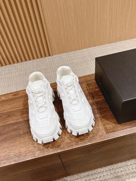 限定男码普拉达机器人运动鞋设计以雕塑感设计重新演绎Prada男士风格这款针织织物（HC） 商品图6