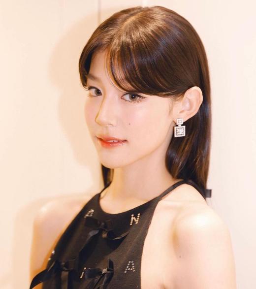 香奈儿满钻珍珠香水瓶耳钉李沁同款（XJ） 商品图1