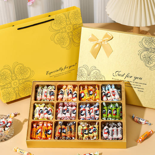 圣诞年货好礼【圣诞12味甜蜜！带你重拾儿童回忆 】12种口味大白兔奶糖礼盒装怀旧儿童零食送朋友女生圣诞节礼物。ry 商品图9