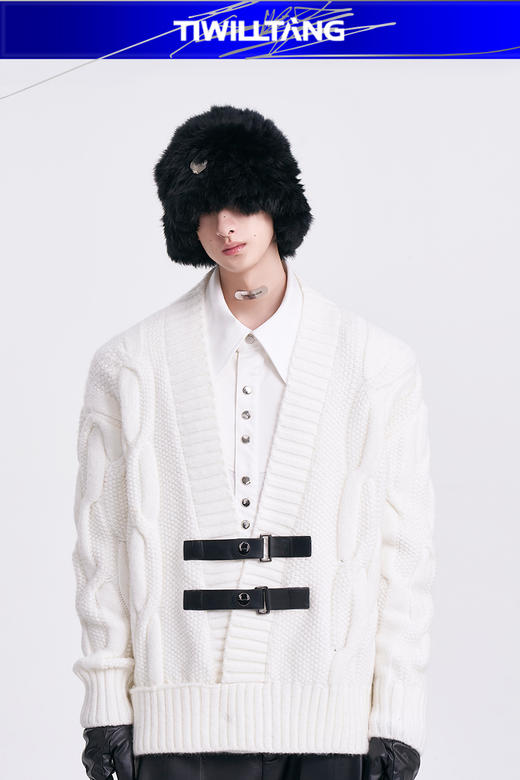 启世录TIWILLTANG“绞屿檩壑”螺纹拼接宽松廓版绞花针织皮襻开衫 商品图5