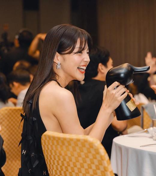 香奈儿满钻珍珠香水瓶耳钉李沁同款（XJ） 商品图3