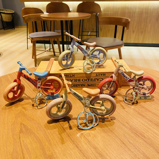 DIY拼装可活动运动滑行山地车越野自行车钥匙扣摆件创意书包挂件情侣小礼品 商品图0