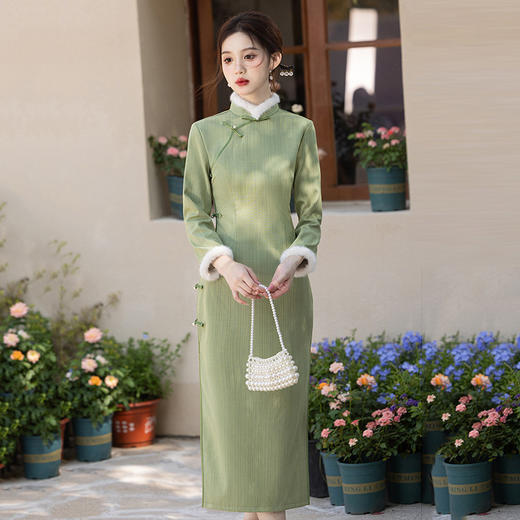 秋冬款加绒加厚新中式长款年轻款复古长袖改良旗袍CQSC20330 商品图3
