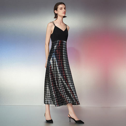 EITIE爱特爱春季新款简单大方时尚吊带连衣裙礼服7777420 商品图2