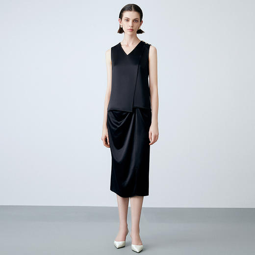 EITIE爱特爱夏季新款时尚气质舒适显瘦无袖小上衣7713410 商品图3