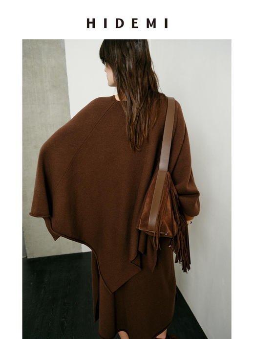 HIDEMI 节日系列进口羊麂皮长流苏设计感经典tote水桶包 商品图5