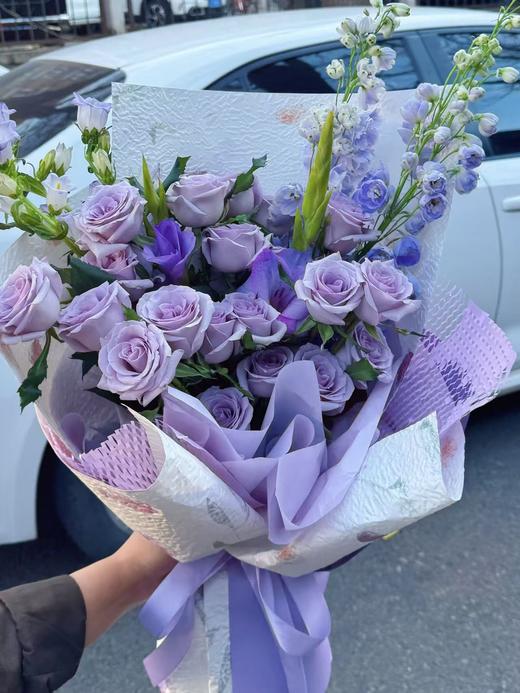 「温柔紫」海洋之歌风铃剑兰大飞燕混搭花束（需提前一天预定） 商品图0