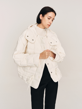 90白鸭绒高密防风连帽可拆卸华夫格羽绒服FO475523O