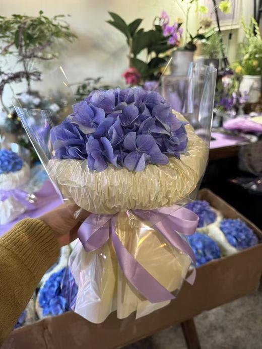 「优雅紫」绣球花束（需提前一天预定） 商品图0