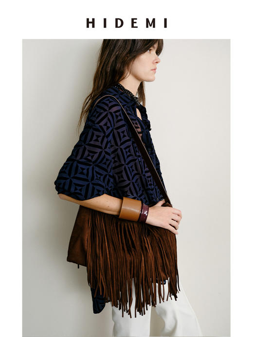 HIDEMI 节日系列进口羊麂皮长流苏设计感经典tote水桶包 商品图2