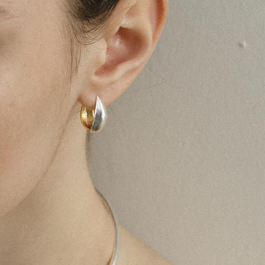 SOFT ROOM	双面果荚耳环小号 商品图0