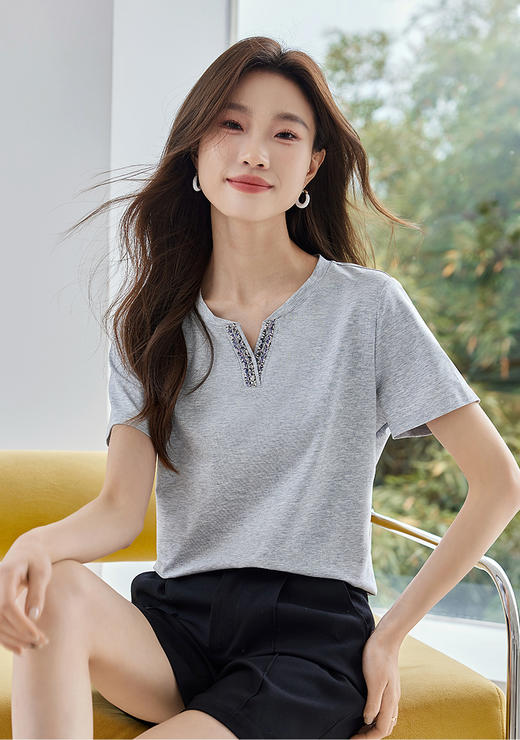 【周四狂欢价】熙世界妈妈优雅气质织带V领t恤女短袖显瘦上衣T清新百搭 商品图7