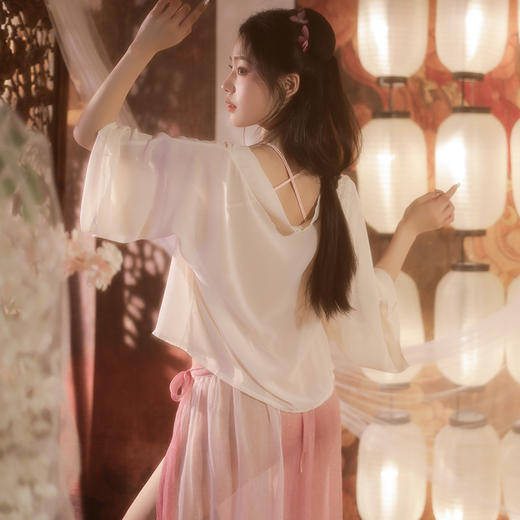 语嫣古风刺绣肚兜汉服套装7026 商品图4