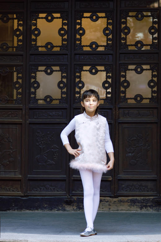 盛唐牡丹|儿童系列|Kids 冰裂梅花纹鸵鸟毛马甲裙 商品图2