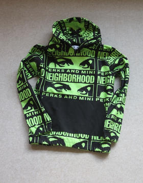 急茬儿的啊 速来抄底 哈！情侣段 NBHD 联名合作 涂鸦黑绿配 套头款 帽衫