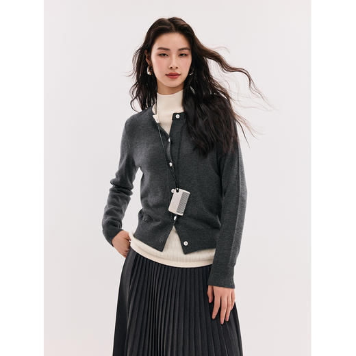 棉仓356605025-撞色边假两件长袖开衫 MIU系含羊毛针织衫简约正肩早秋外套 商品图1