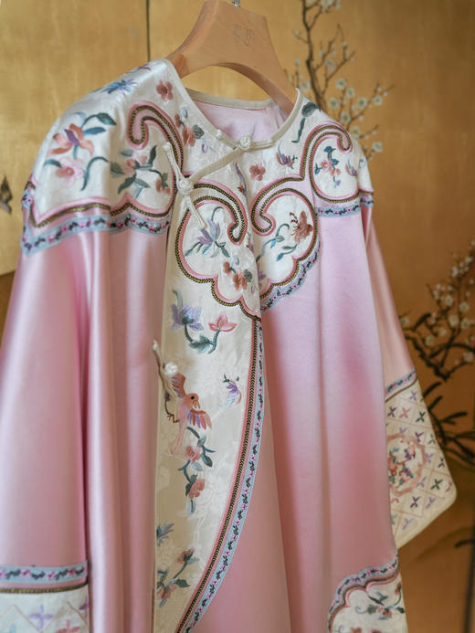 B242220-T二大衫 商品图4