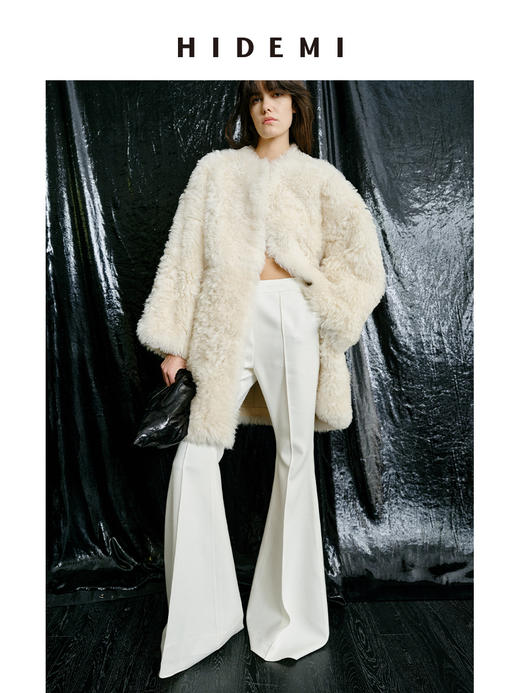 HIDEMI 节日系列进口羊羔毛小卷毛奶白色圆领大廓形皮毛一体中长款皮草大衣 商品图0