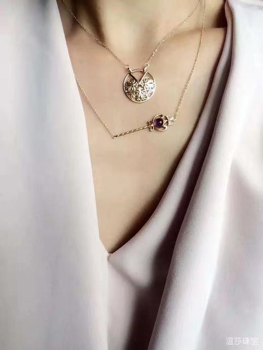 LHWINDSOR 鸢尾花盘项链复古锁骨链吊坠 商品图1