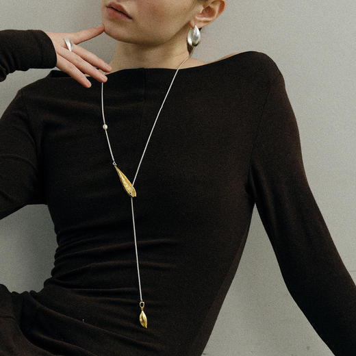 SOFT ROOM 双果荚多戴法可调节长项链毛衣链 商品图0