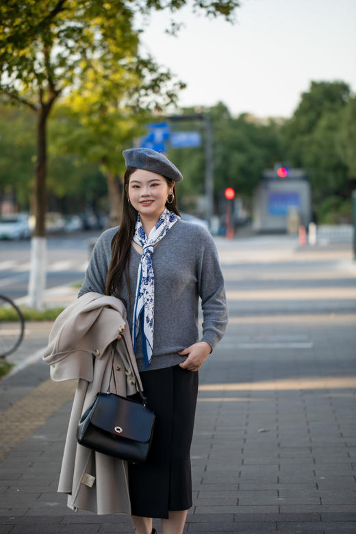 【都市丽人 羊绒衫】【群内花粉专享】羊绒针织开衫大码女装宽松慵懒感毛衣 商品图5