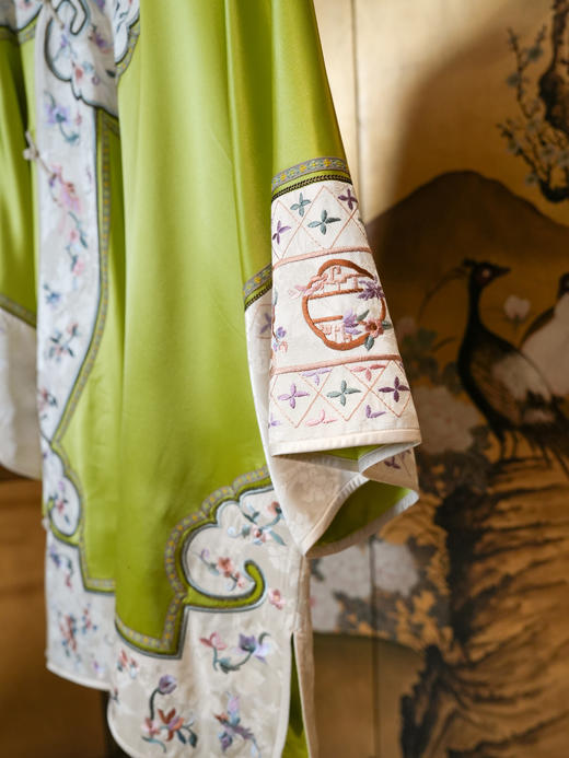 B242220-T二大衫 商品图6