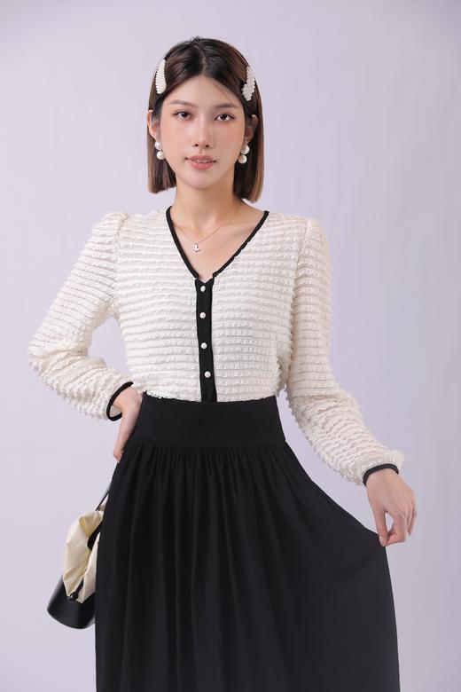 G08833#撞色领泡泡衫 商品图0