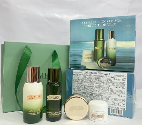 美国海蓝之谜水润抵达套装面霜精粹水精粹乳唇膏护肤水爽肤水（有效期：26年8月） 商品图0