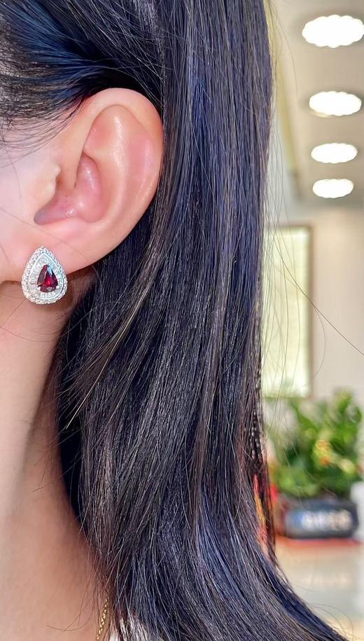 2.02ct刻面红宝石耳钉 商品图2