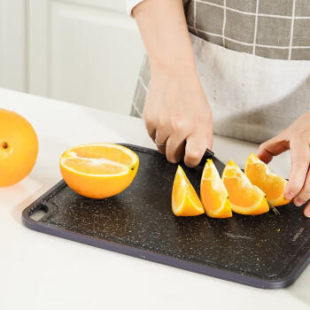 乐扣乐扣（LOCK&LOCK）抗菌防霉防滑双面塑料家用菜板防溢砧板擀面水果切菜板黑色大号 商品图3