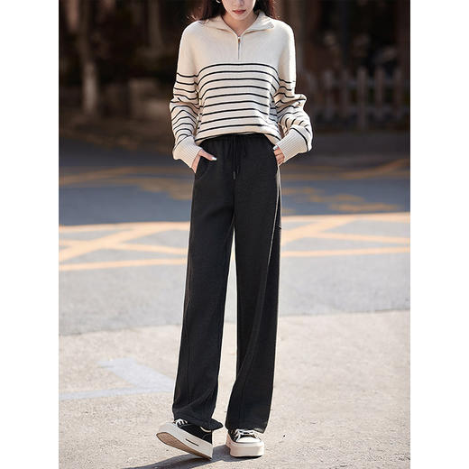 【年终特卖】熙世界加绒窄版阔腿裤女冬季2025年新款宽松休闲毛呢裤子直筒卫裤 商品图4